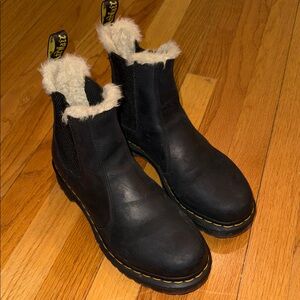 Dr. Martens Black Fur-Lined Women's Boots, Chelsea boots size 9, fits 8.5